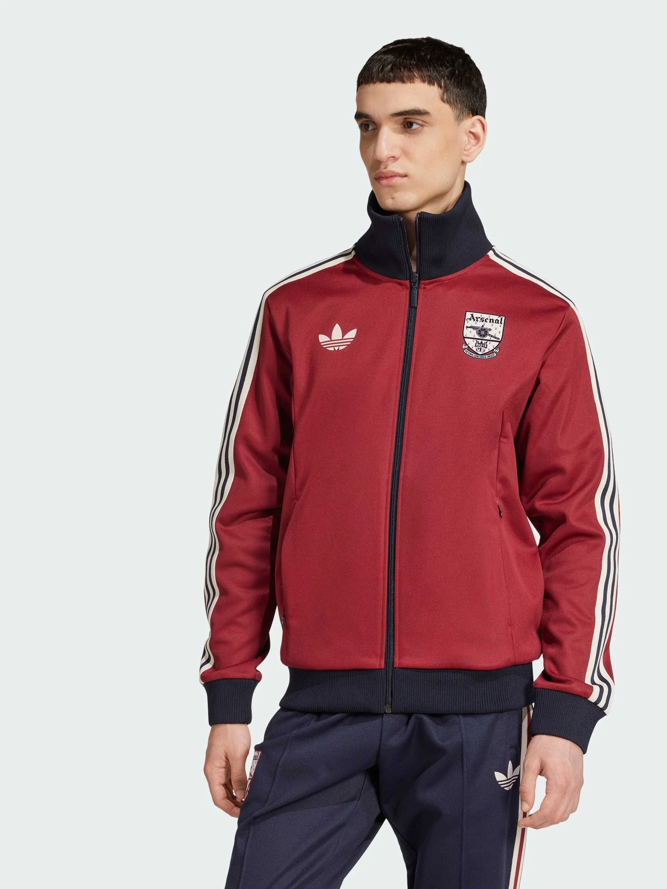 Худі та світшоти Adidas модель IY0054 Худі та світшоти Adidas модель IY0054 Фото