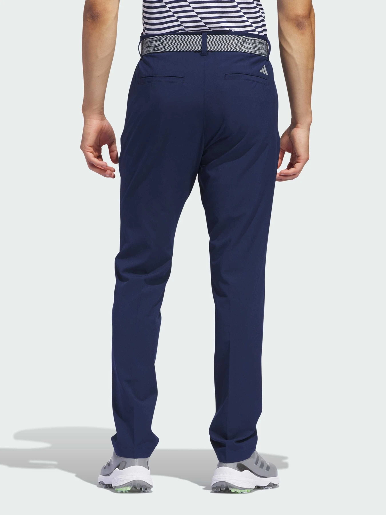 Брюки Adidas модель IT7860 Брюки Adidas модель IT7860 Фото