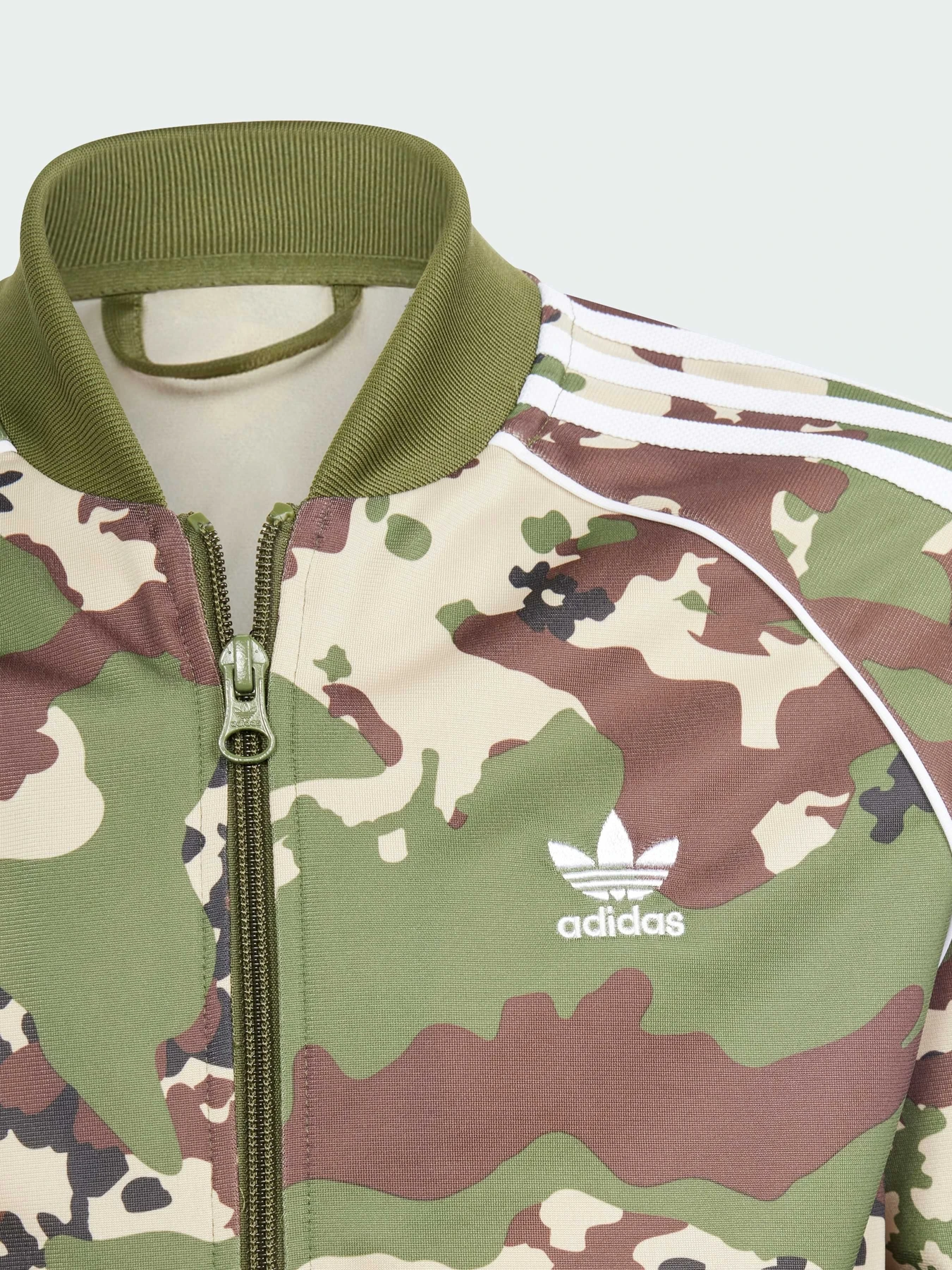 Худи и свитшоты Adidas модель IS3290 Худи и свитшоты Adidas модель IS3290 Фото
