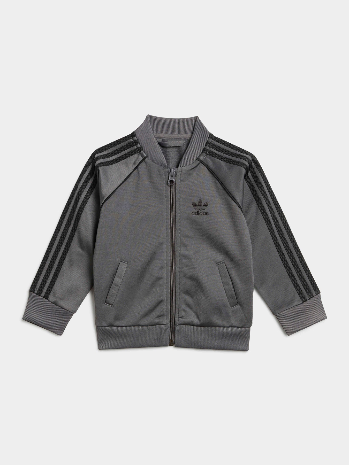 Костюмы Adidas модель IJ5404 Костюмы Adidas модель IJ5404 Фото