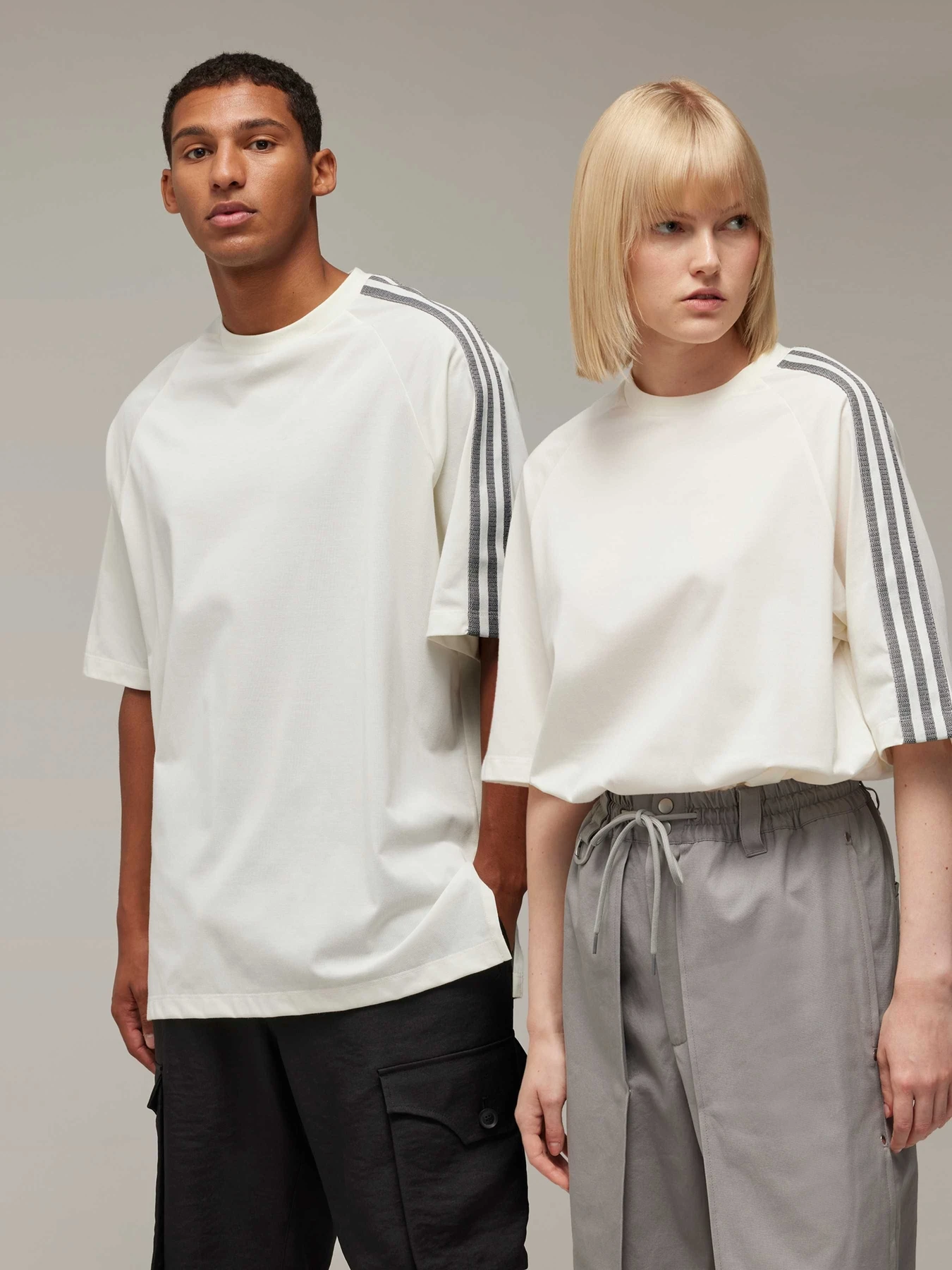 Футболки і поло Adidas 3 Stripes модель IV5625 Футболки і поло Adidas 3 Stripes модель IV5625 Фото