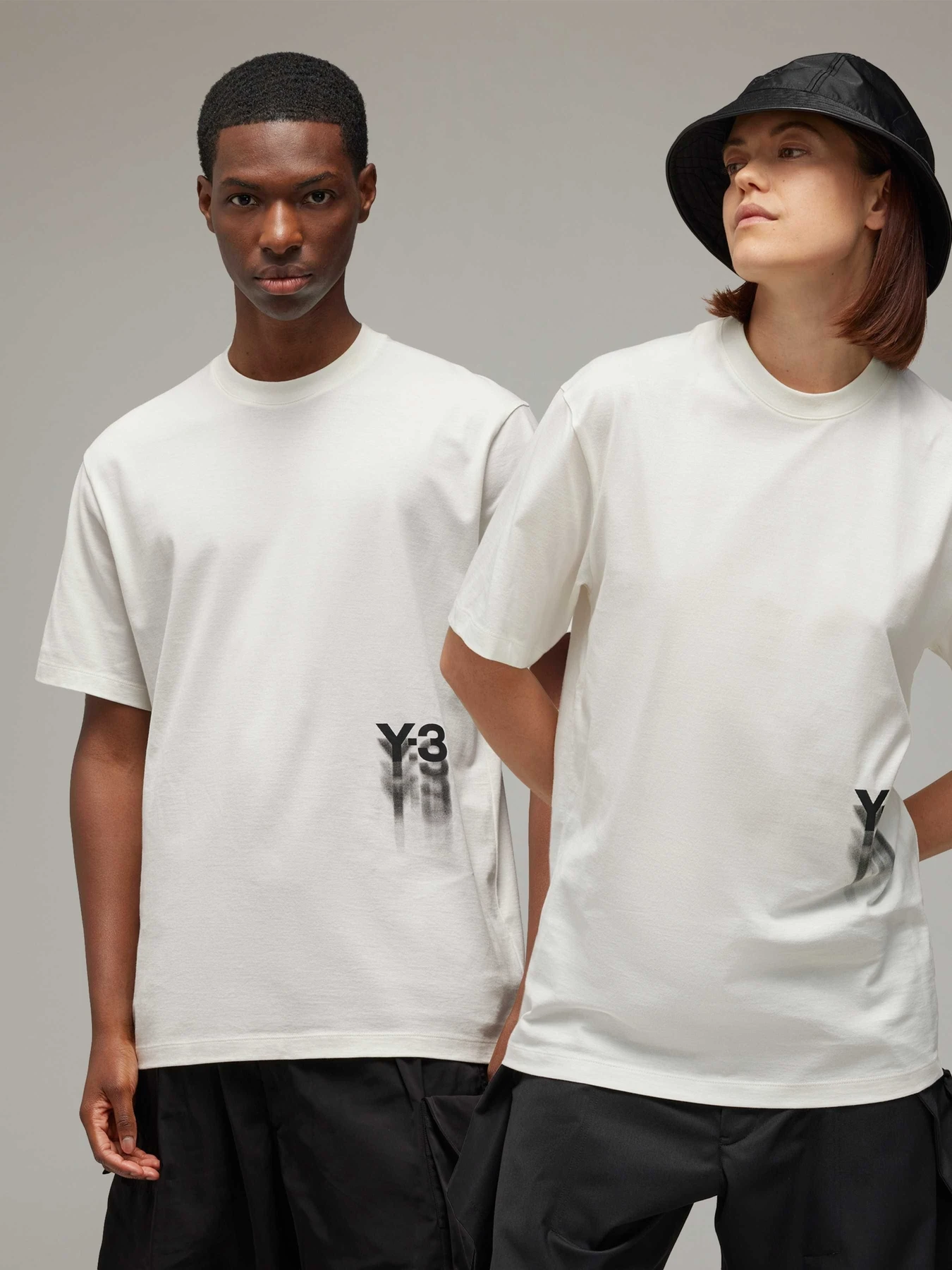 Футболки і поло Adidas модель IZ3123 Футболки і поло Adidas модель IZ3123 Фото
