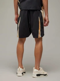 Шорты Adidas модель IR6254 Фото