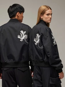 Куртки и дубленки Adidas модель IR7105 Фото