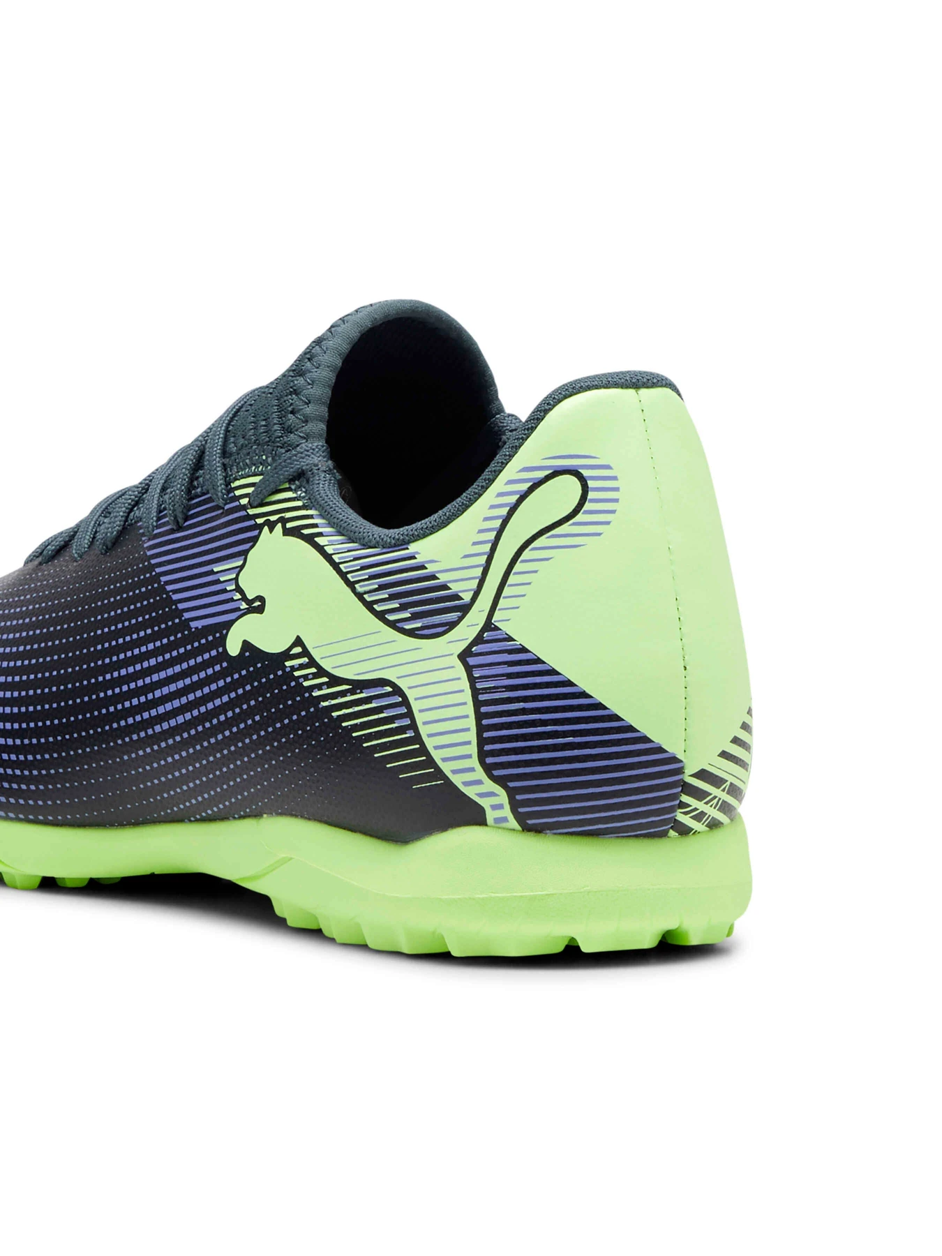 Кросівки PUMA Future 7 Play Tt модель 107943 Фото