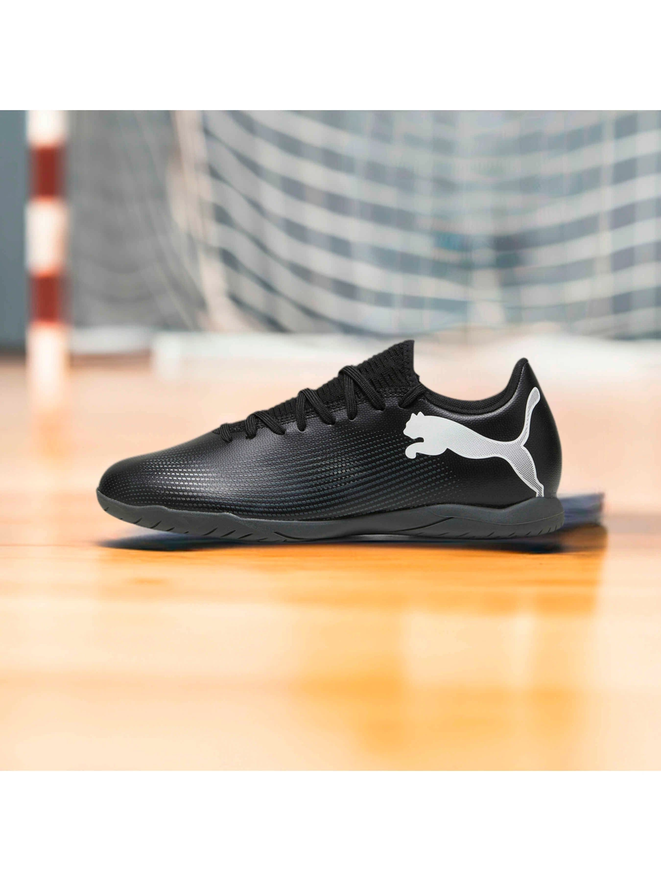 Кросівки PUMA Future 7 Play It модель 107727 Фото