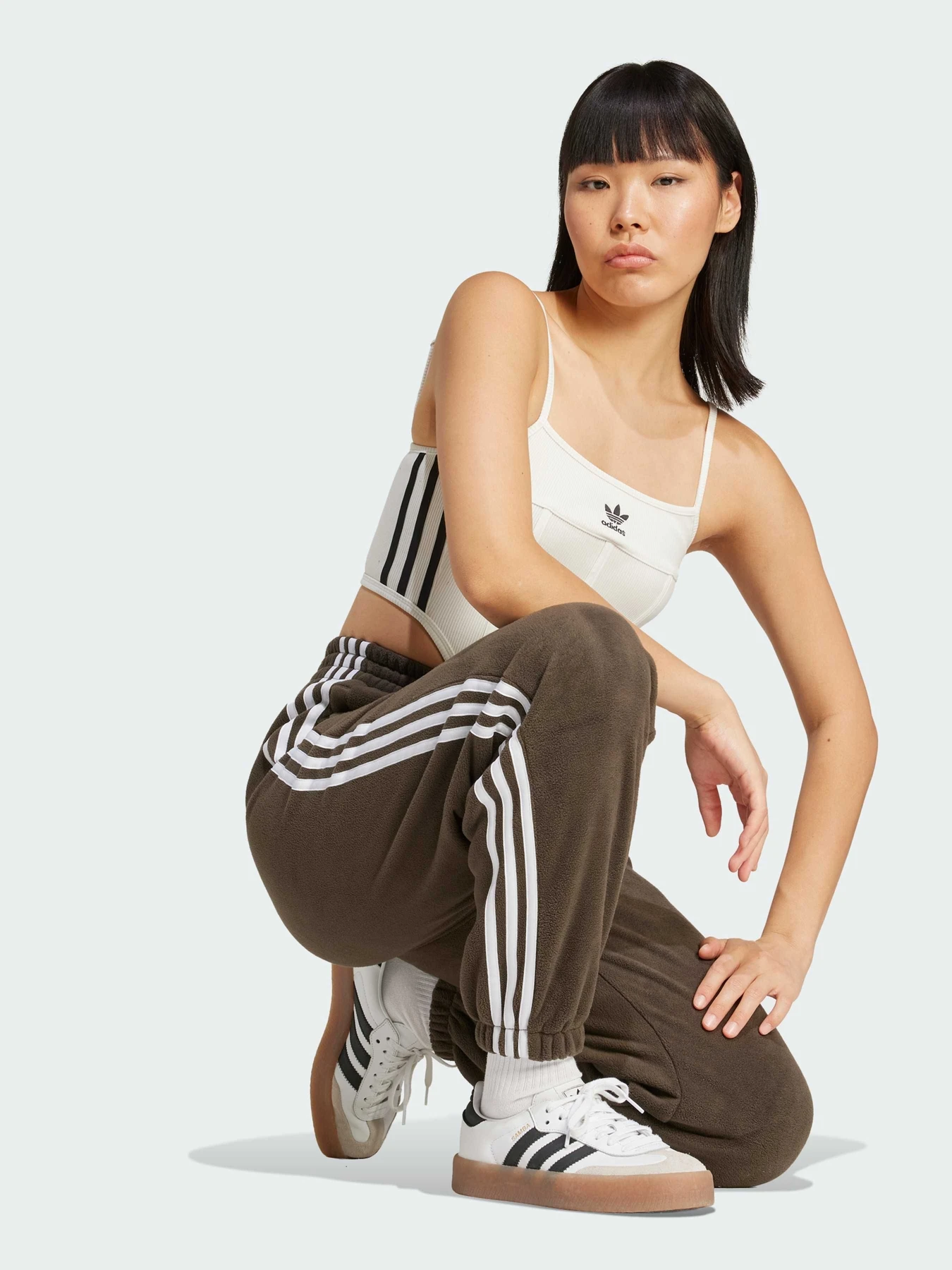 Брюки Adidas Adicolor модель IY7835 Фото