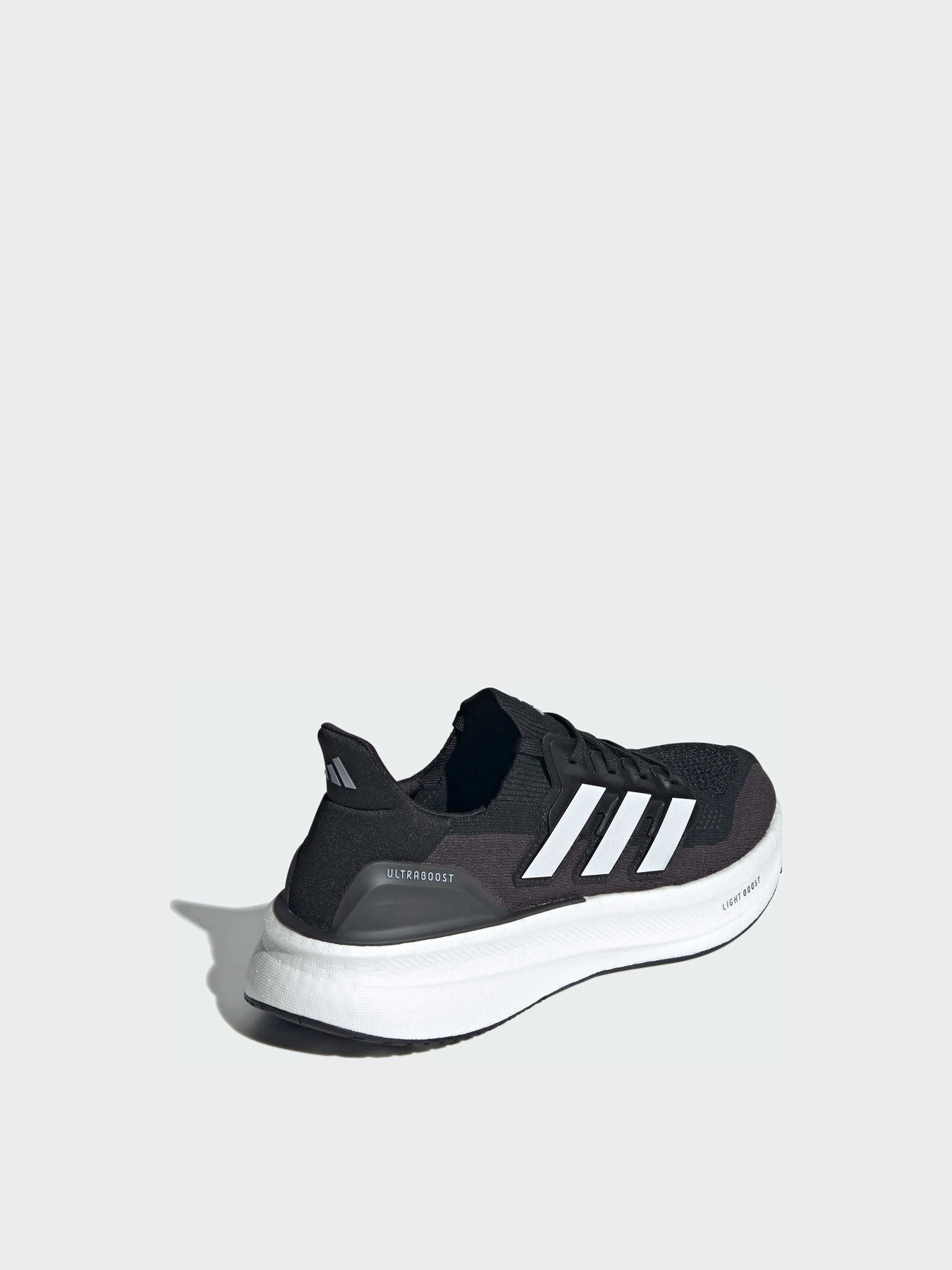 Кроссовки Adidas Ultraboost модель JH9633 Фото