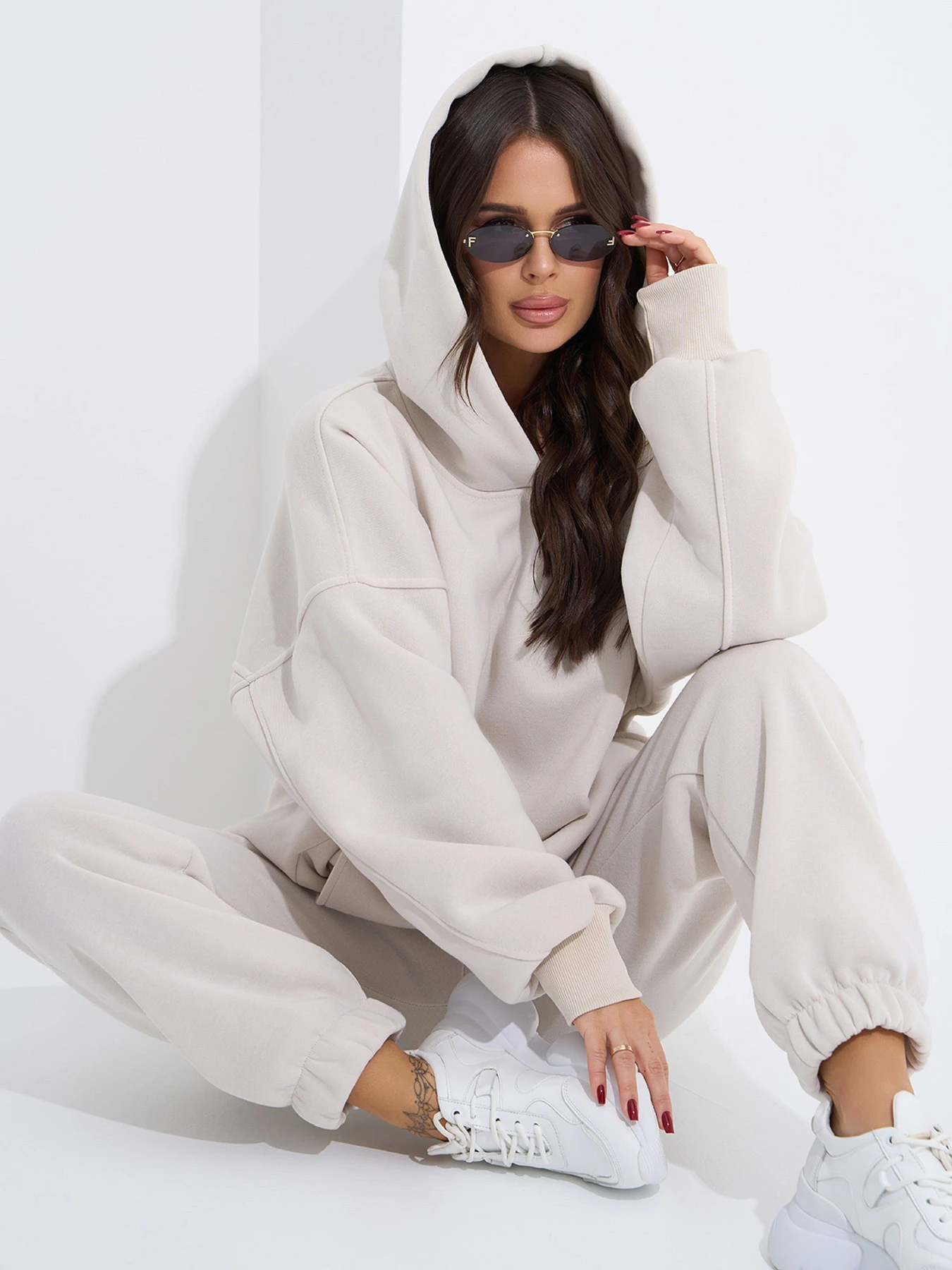Костюми ISSA Plus модель 14948_светло_бежевый Костюми ISSA Plus модель 14948_светло_бежевый Фото