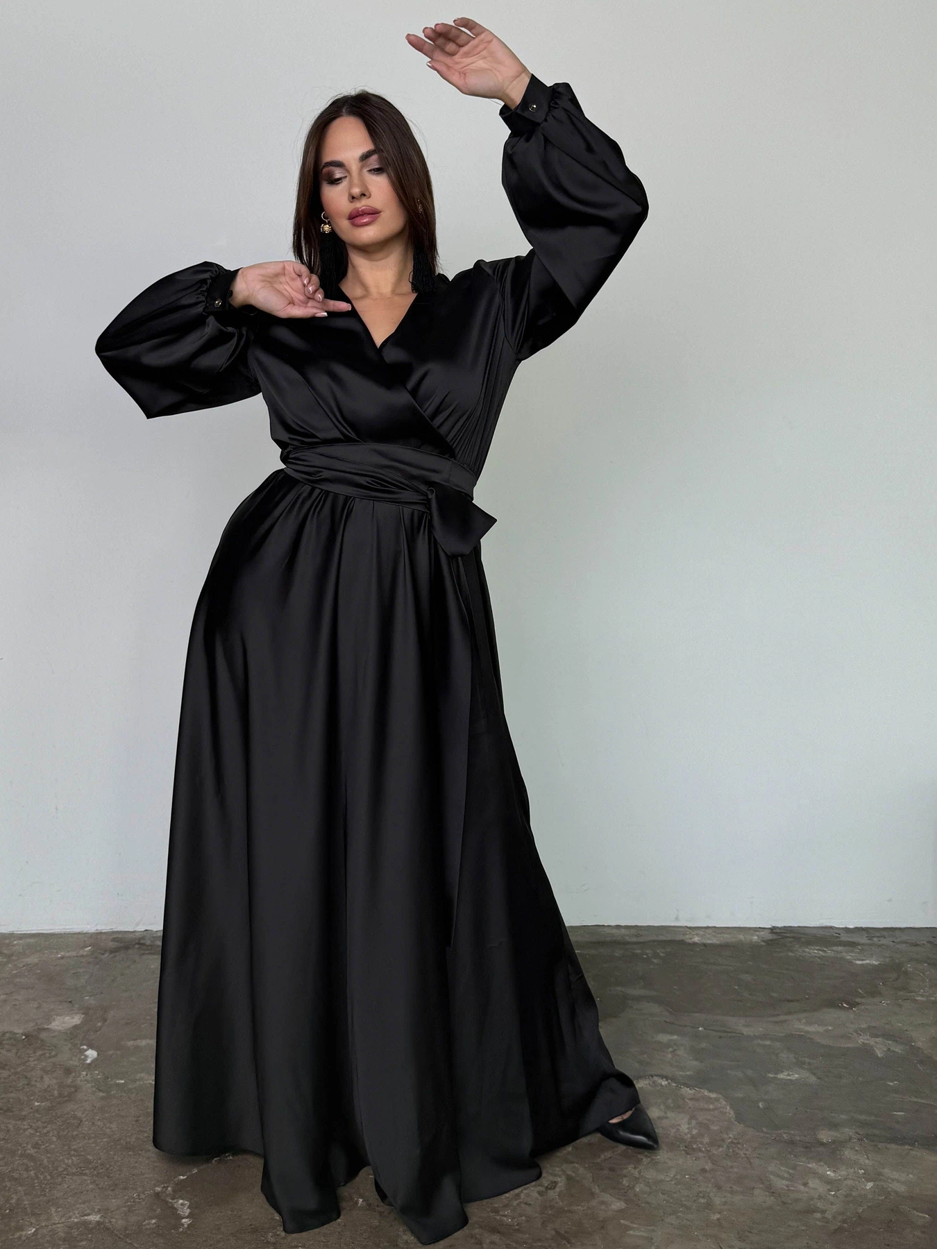 Платья Jadone Fashion модель Platie_Shiko_Black Платья Jadone Fashion модель Platie_Shiko_Black Фото