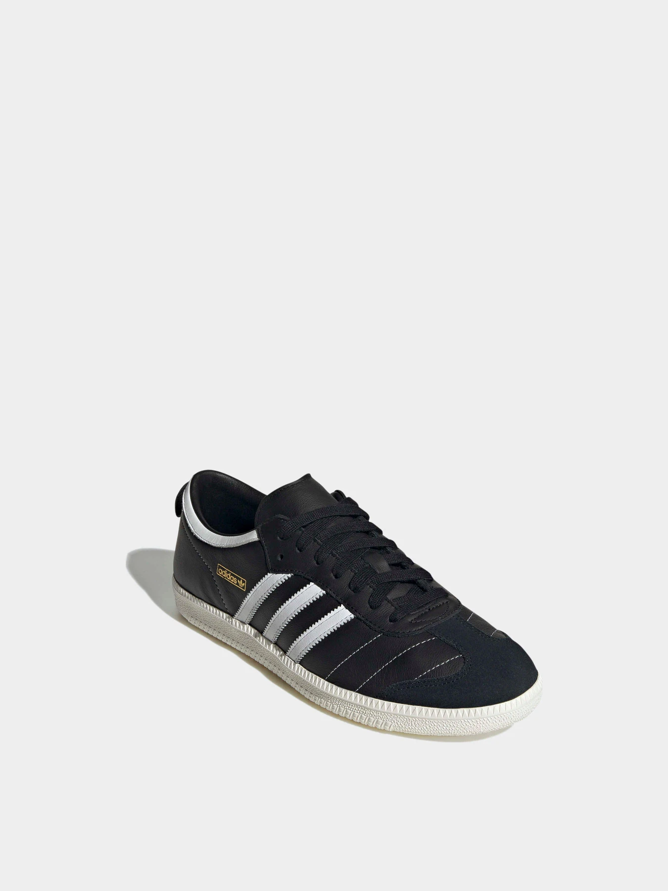 Кеди Adidas Samba модель HQ6646 Кеди Adidas Samba модель HQ6646 Фото