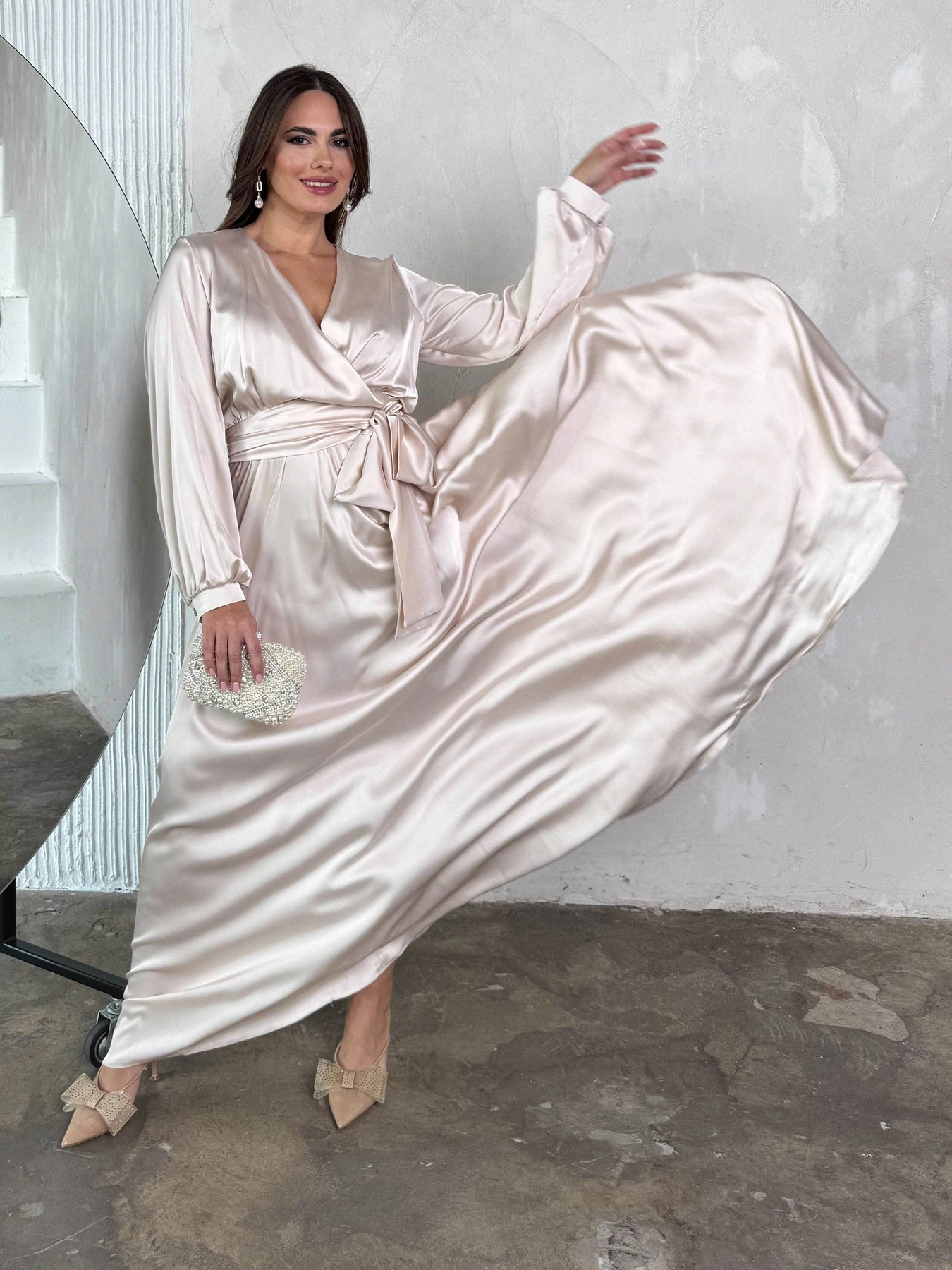 Платья Jadone Fashion модель Platie_Shiko_bej Платья Jadone Fashion модель Platie_Shiko_bej Фото