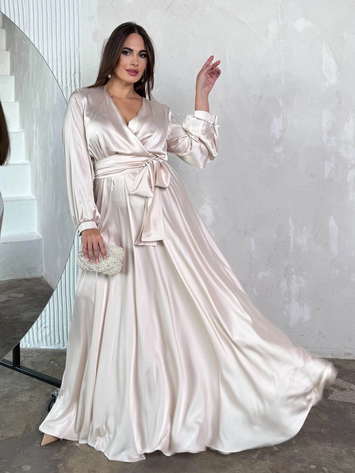 Платья Jadone Fashion модель Platie_Shiko_bej Платья Jadone Fashion модель Platie_Shiko_bej Фото