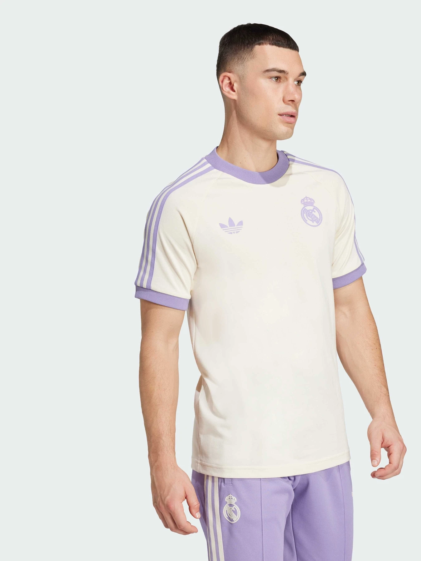 Футболки і поло Adidas модель IY0057 Футболки і поло Adidas модель IY0057 Фото