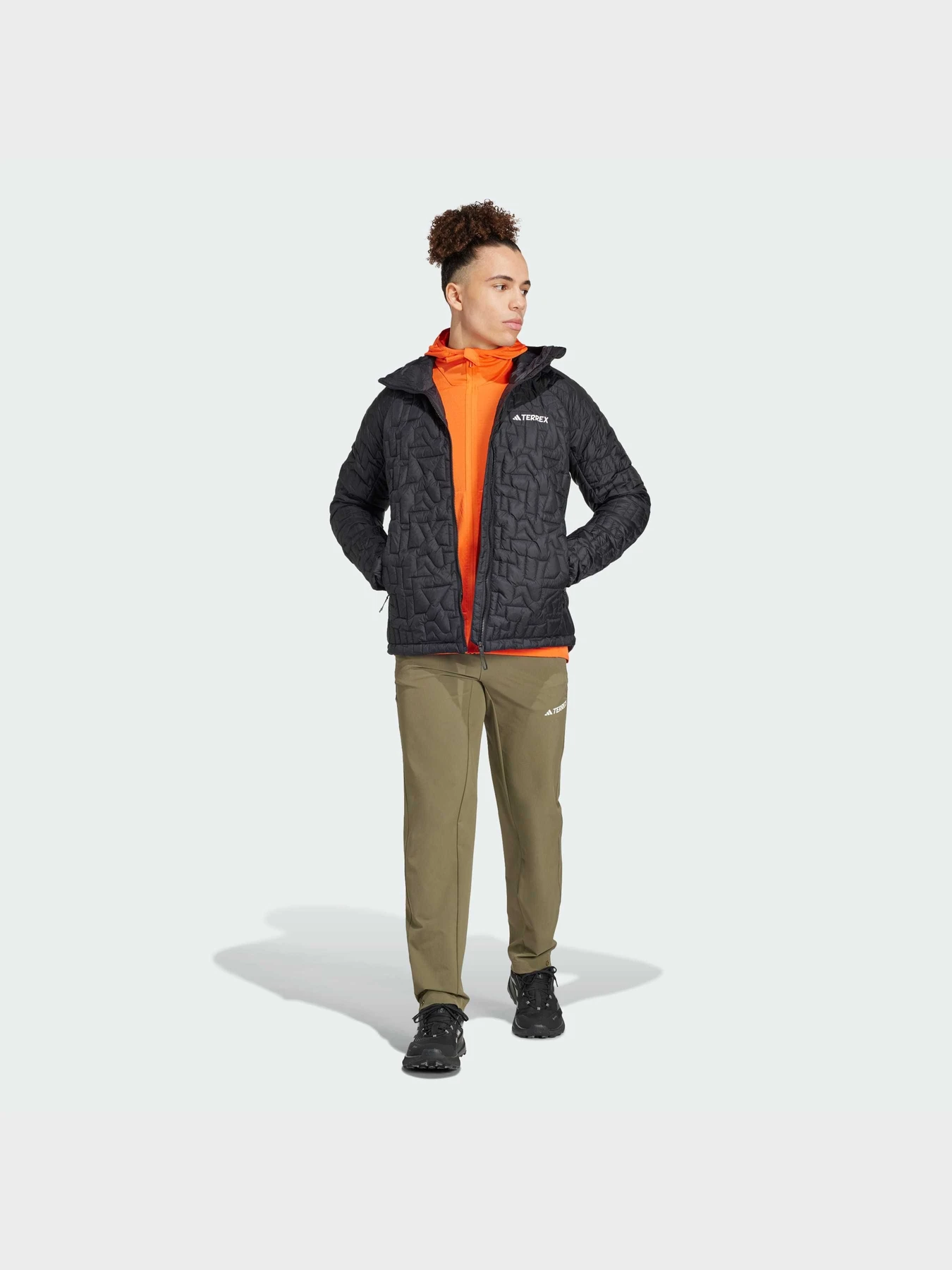 Куртки и дубленки Adidas модель IT3247 Фото