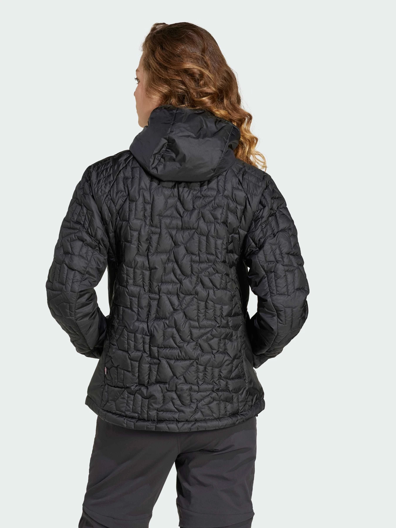 Куртки и дубленки Adidas модель IT3229 Куртки и дубленки Adidas модель IT3229 Фото