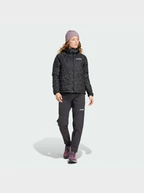 Куртки и дубленки Adidas модель IT3229 Фото