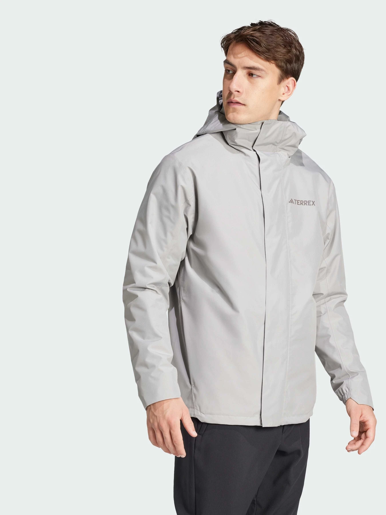 Куртки и дубленки Adidas модель IX5627 Куртки и дубленки Adidas модель IX5627 Фото