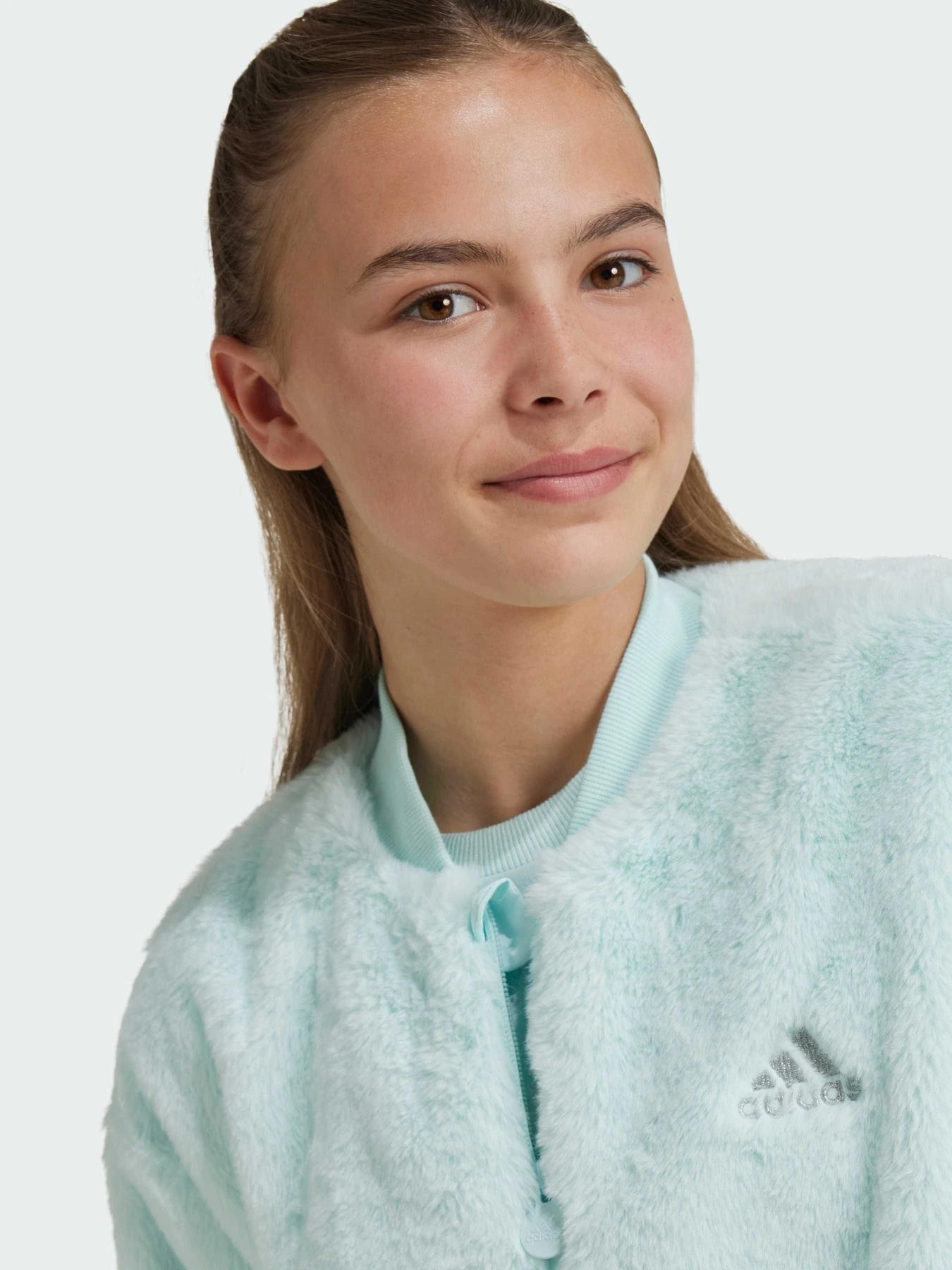 Куртки и дубленки Adidas модель IV9420 Фото