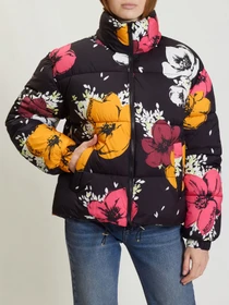 Куртки та дублянки Moschino модель 242K2A061187352555 Фото
