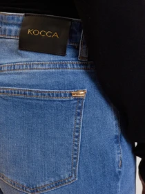 Джинсы KOCCA модель A24PPD2878ABUNL434 Фото