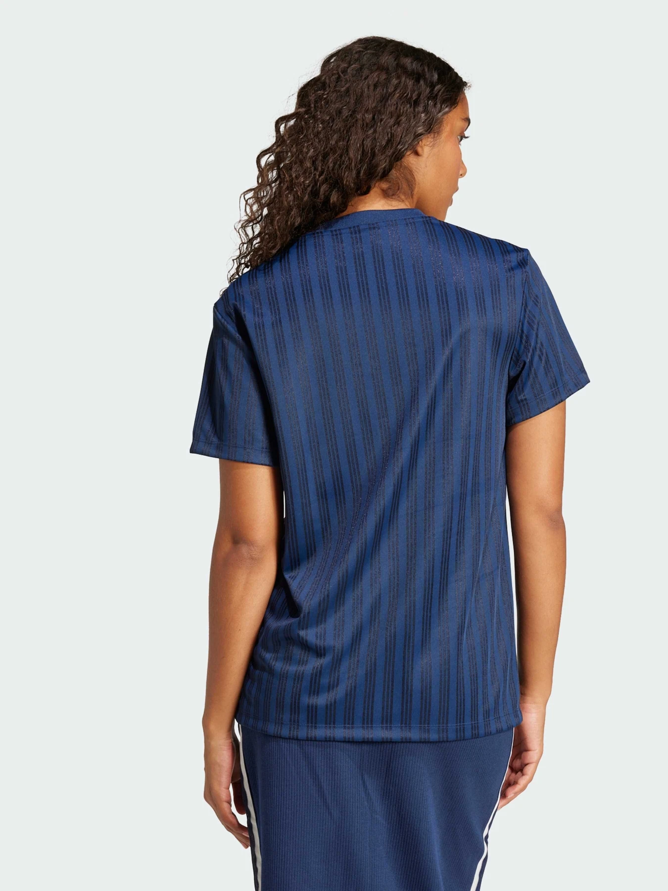 Футболки і поло Adidas модель JC7699 Футболки і поло Adidas модель JC7699 Фото
