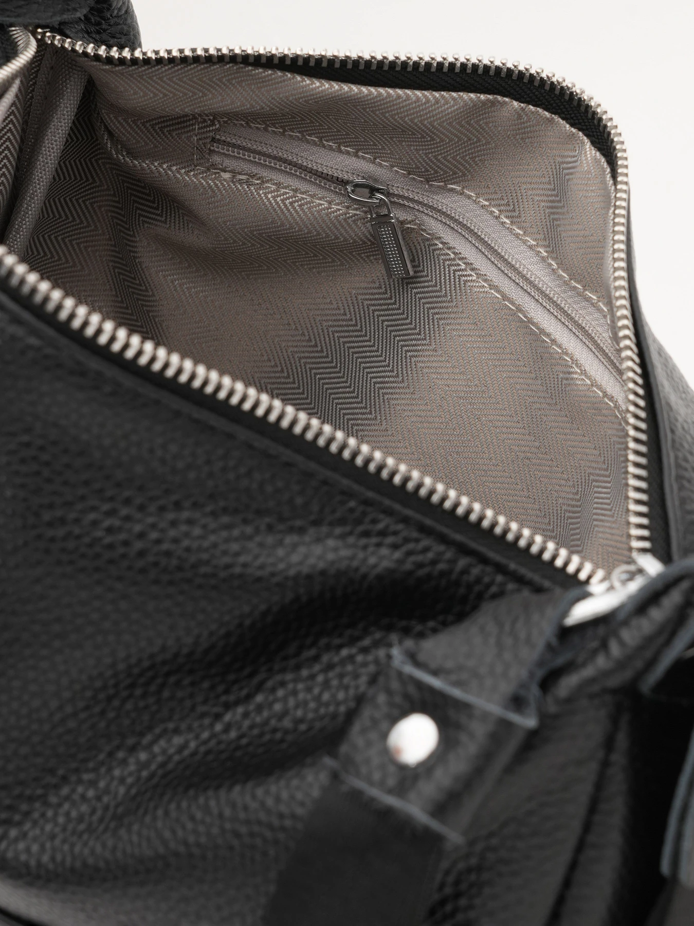 Сумки Borsa Leather модель K12242bl-black Фото