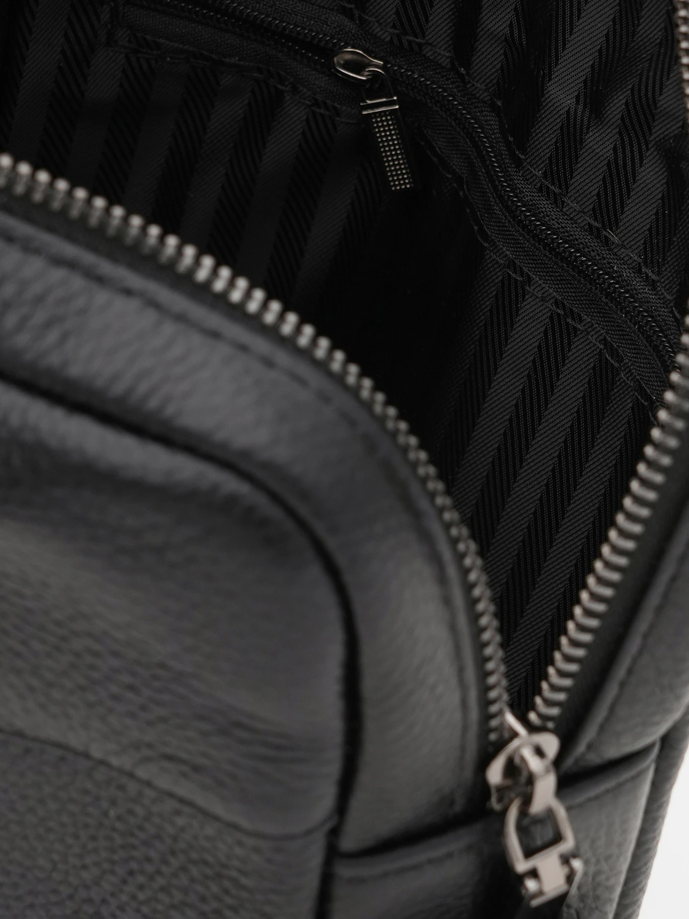Сумки Borsa Leather модель K1265-3bl-black Фото