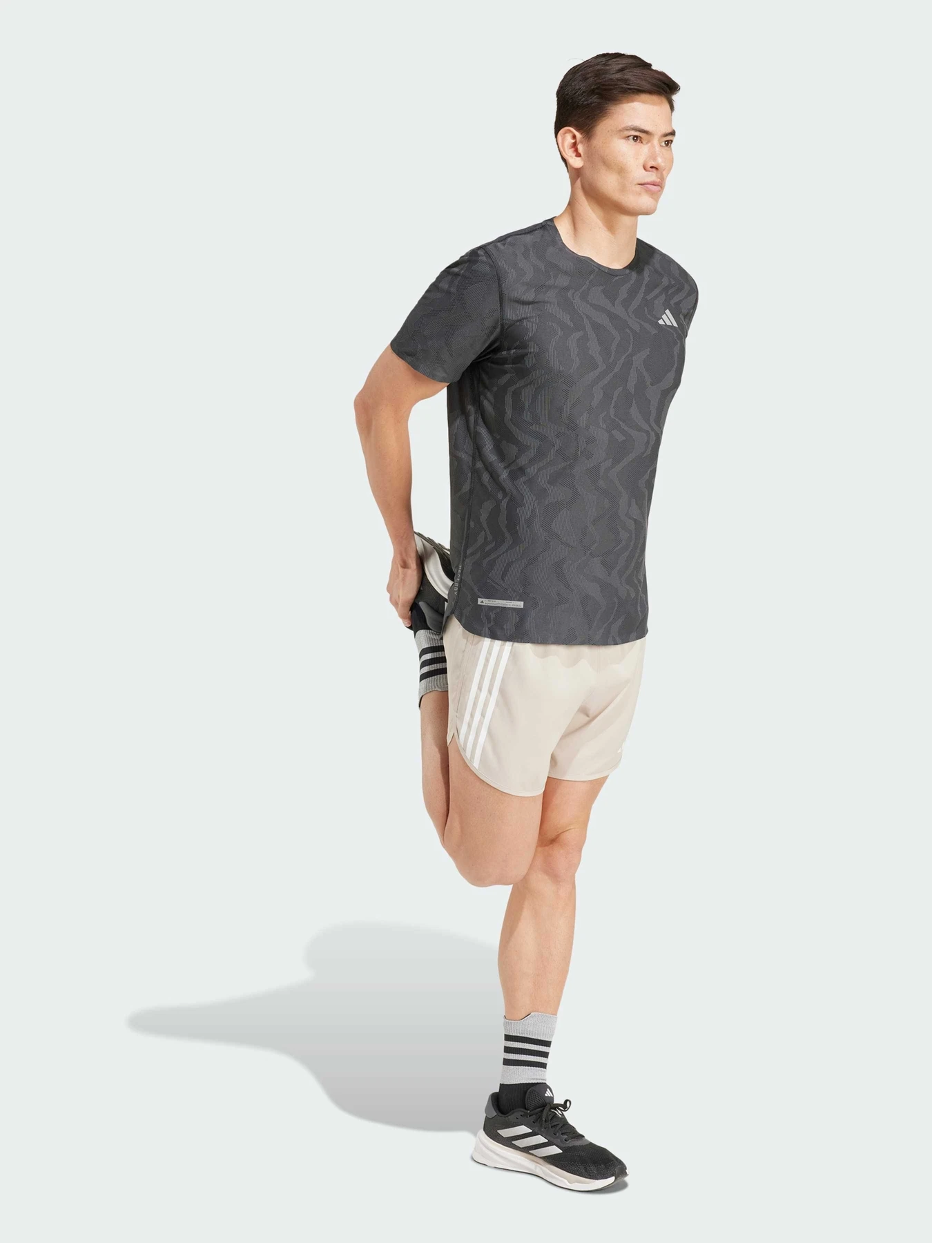 Футболки и поло Adidas модель IT3507 Футболки и поло Adidas модель IT3507 Фото