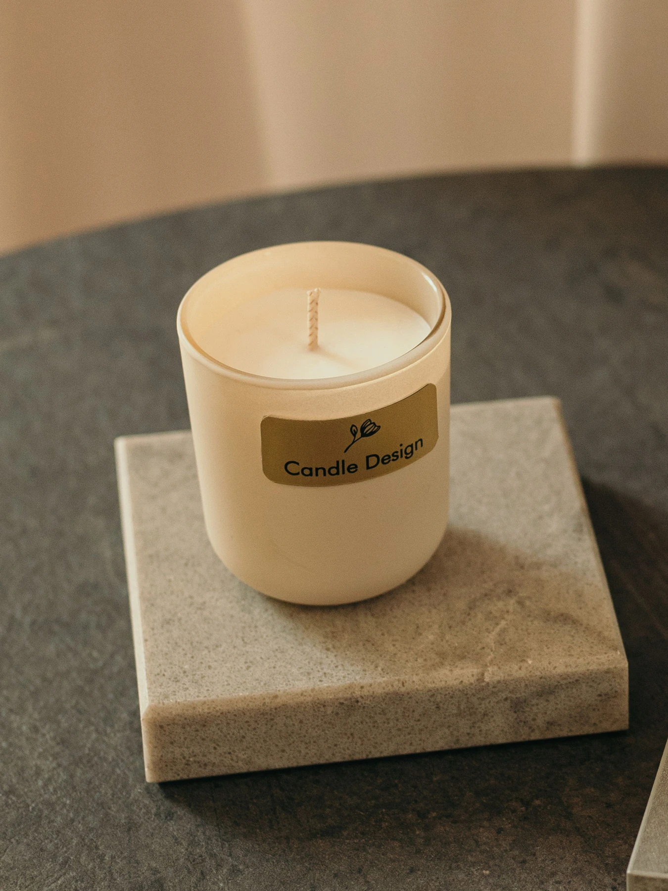 Свеча парфюмированная "Искушение", из натурального соевого воска Candle Design модель 210.0008 Свеча парфюмированная "Искушение", из натурального соевого воска Candle Design модель 210.0008 Фото