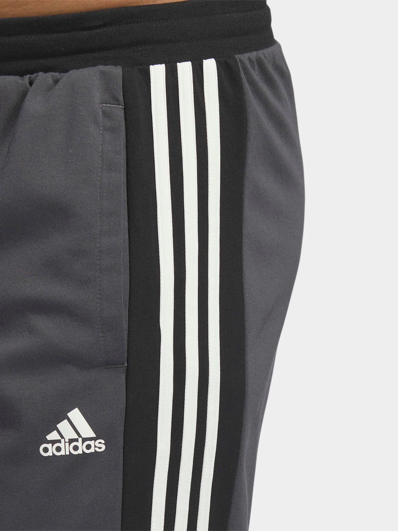 Костюми Adidas модель IC6754 Костюми Adidas модель IC6754 Фото