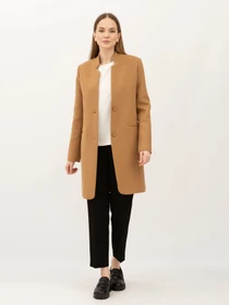 Пальта та плащі Lesia модель Klera01BrownWMNSCTLS Фото