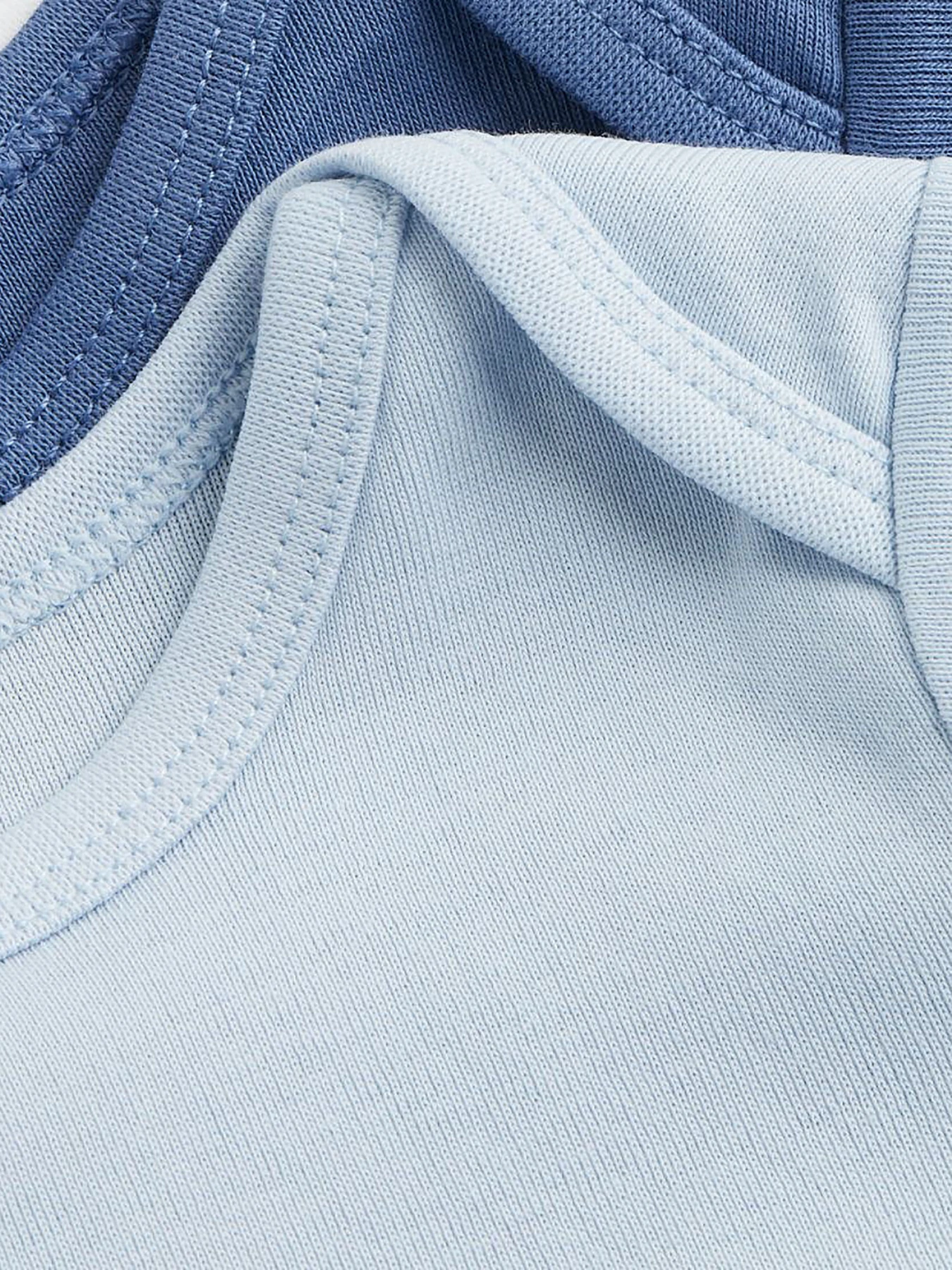 Одежда для младенцев H&M модель 74437 Фото