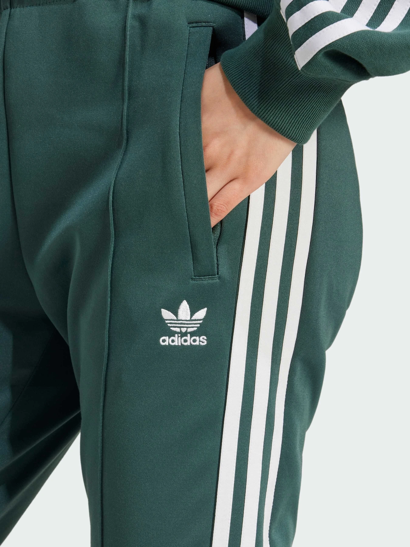 Штани Adidas модель IY2178 Штани Adidas модель IY2178 Фото