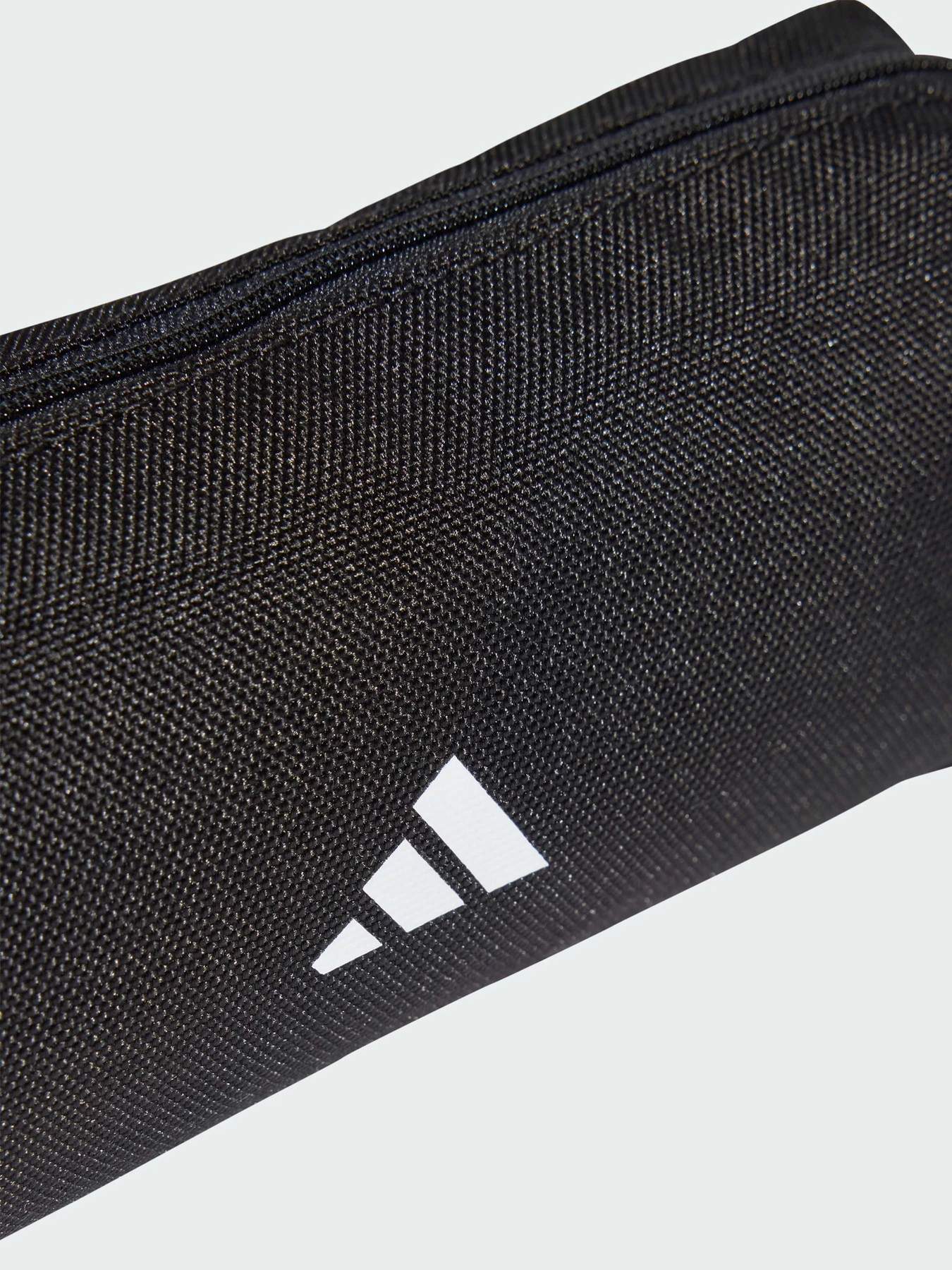 Рюкзаки Adidas модель JI8081 Рюкзаки Adidas модель JI8081 Фото