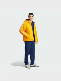 Куртки та дублянки Adidas модель JD9074 Фото