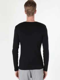 Худи и свитшоты Colin’s модель CL1022847_q1.v1_BLK Фото