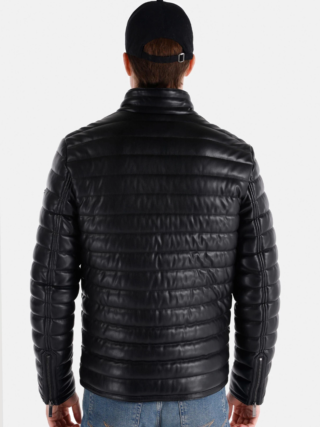 Куртки и дубленки Colin’s модель CL1028717_q1.v1_BLK Фото