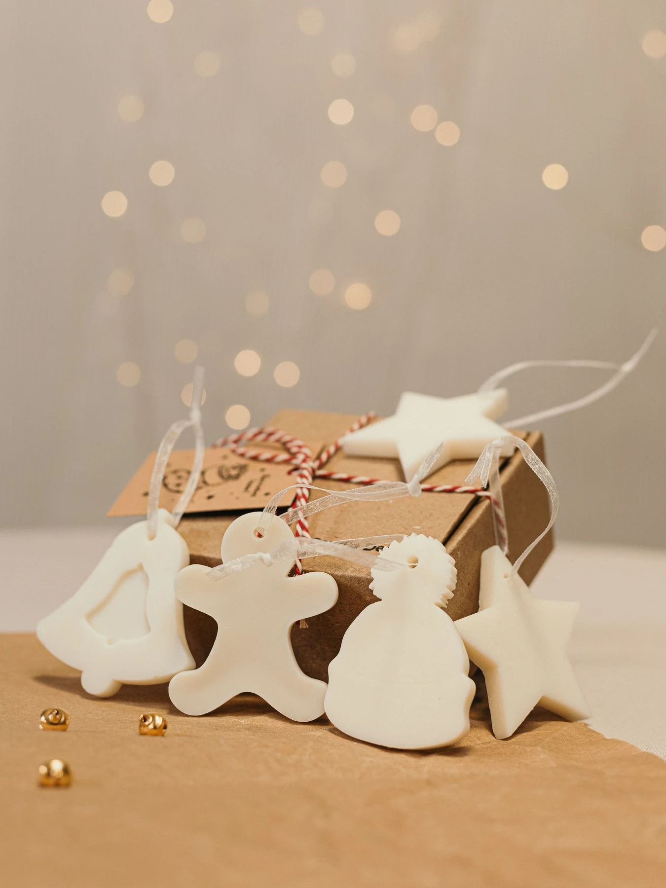 Новорічний набір аромасаше, аромат Almond Macaron (мигдальний макарун) Candle Design модель 160.2028 Новорічний набір аромасаше, аромат Almond Macaron (мигдальний макарун) Candle Design модель 160.2028 Фото