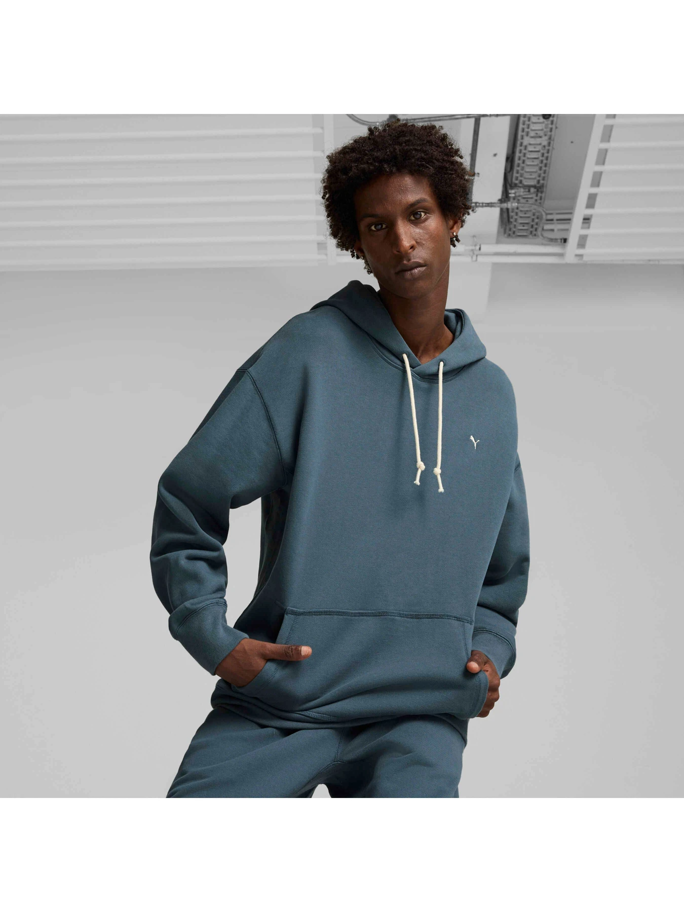 Худі та світшоти PUMA Mmq Hoodie модель 624011 Фото