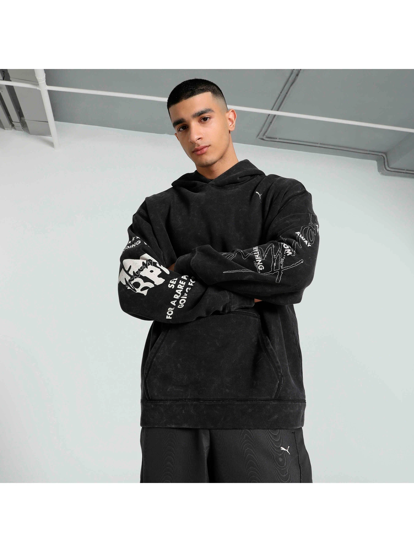 Худи и свитшоты PUMA Untergrund Oversized Hoodie модель 626664 Худи и свитшоты PUMA Untergrund Oversized Hoodie модель 626664 Фото