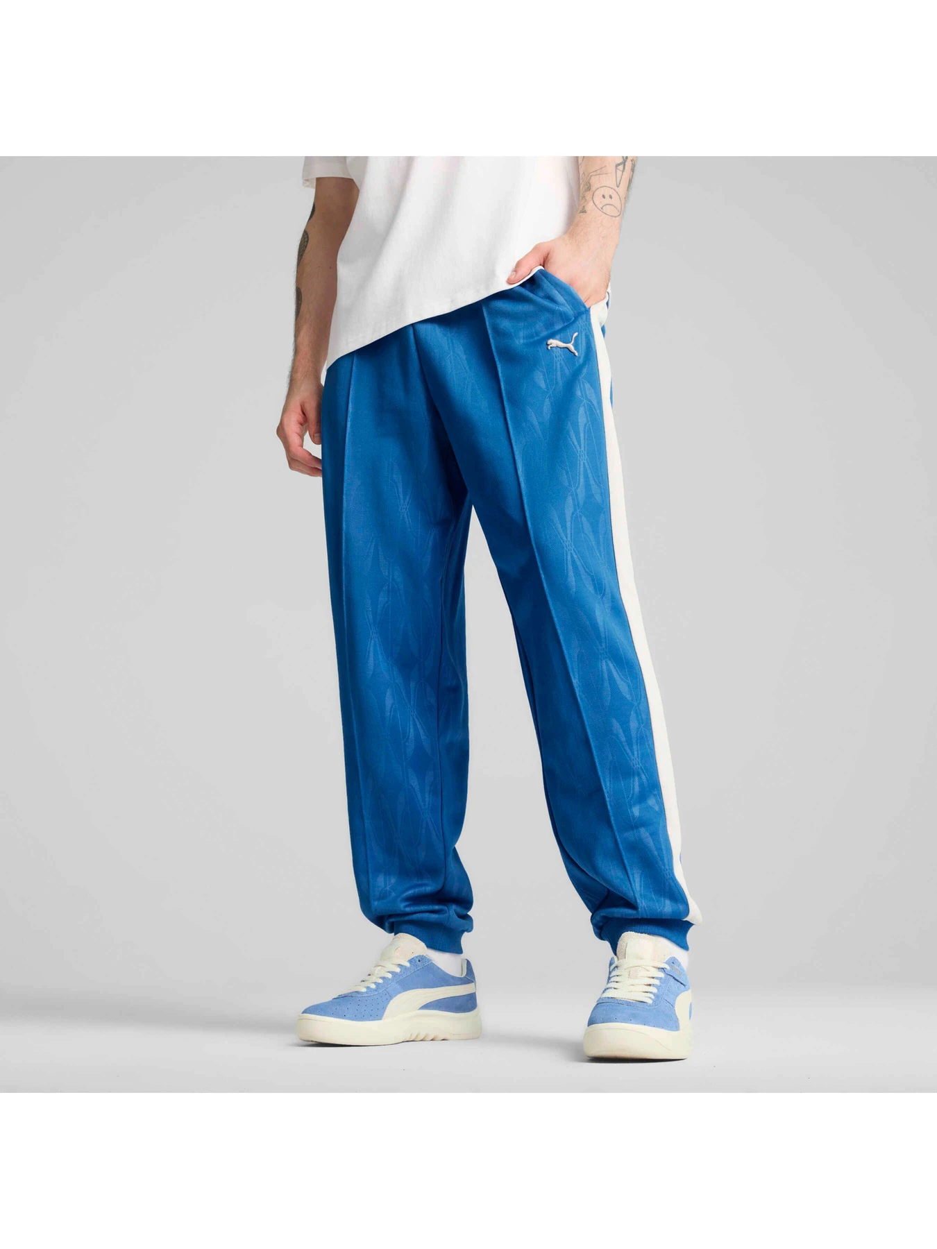 Брюки PUMA The Neverworn Iv T7 Pants модель 628462 Брюки PUMA The Neverworn Iv T7 Pants модель 628462 Фото