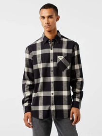 Рубашки Lacoste модель CH2533031 Фото