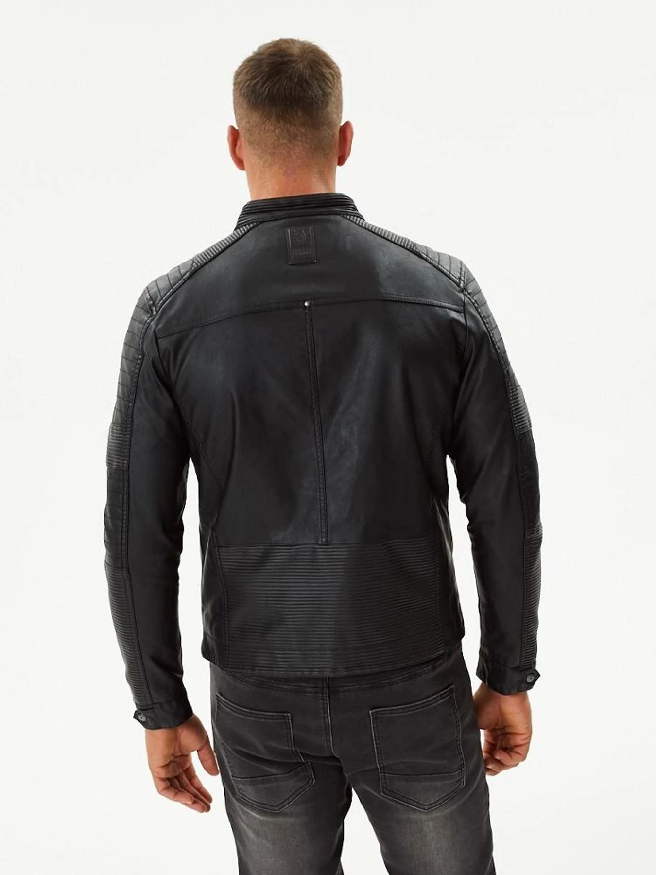 Куртки та дублянки DIVERSE Leton модель 10037785 Куртки та дублянки DIVERSE Leton модель 10037785 Фото