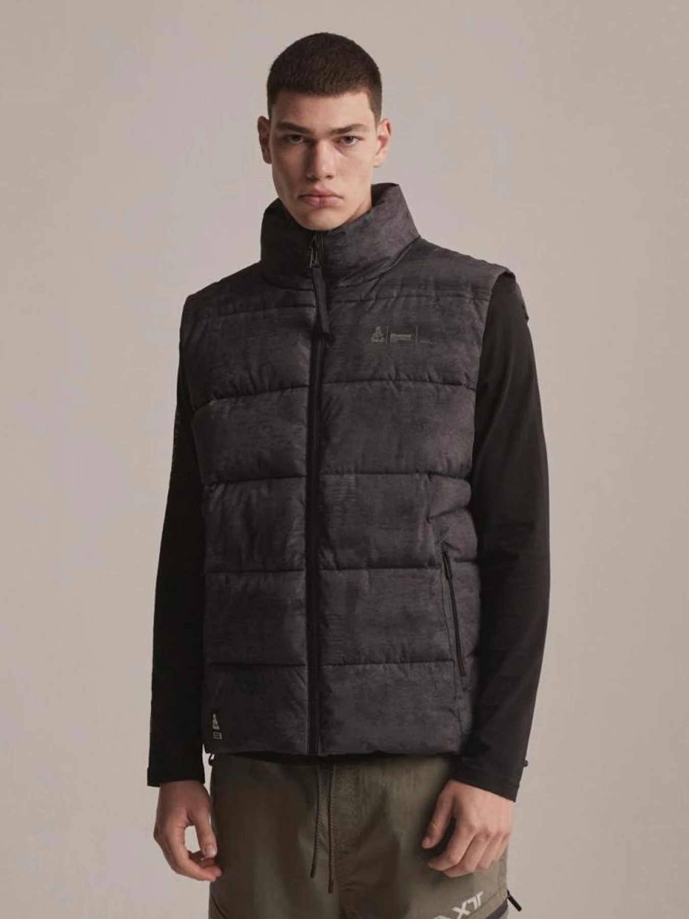 Куртки и дубленки DIVERSE Dkr Thiver модель 10043405 Куртки и дубленки DIVERSE Dkr Thiver модель 10043405 Фото