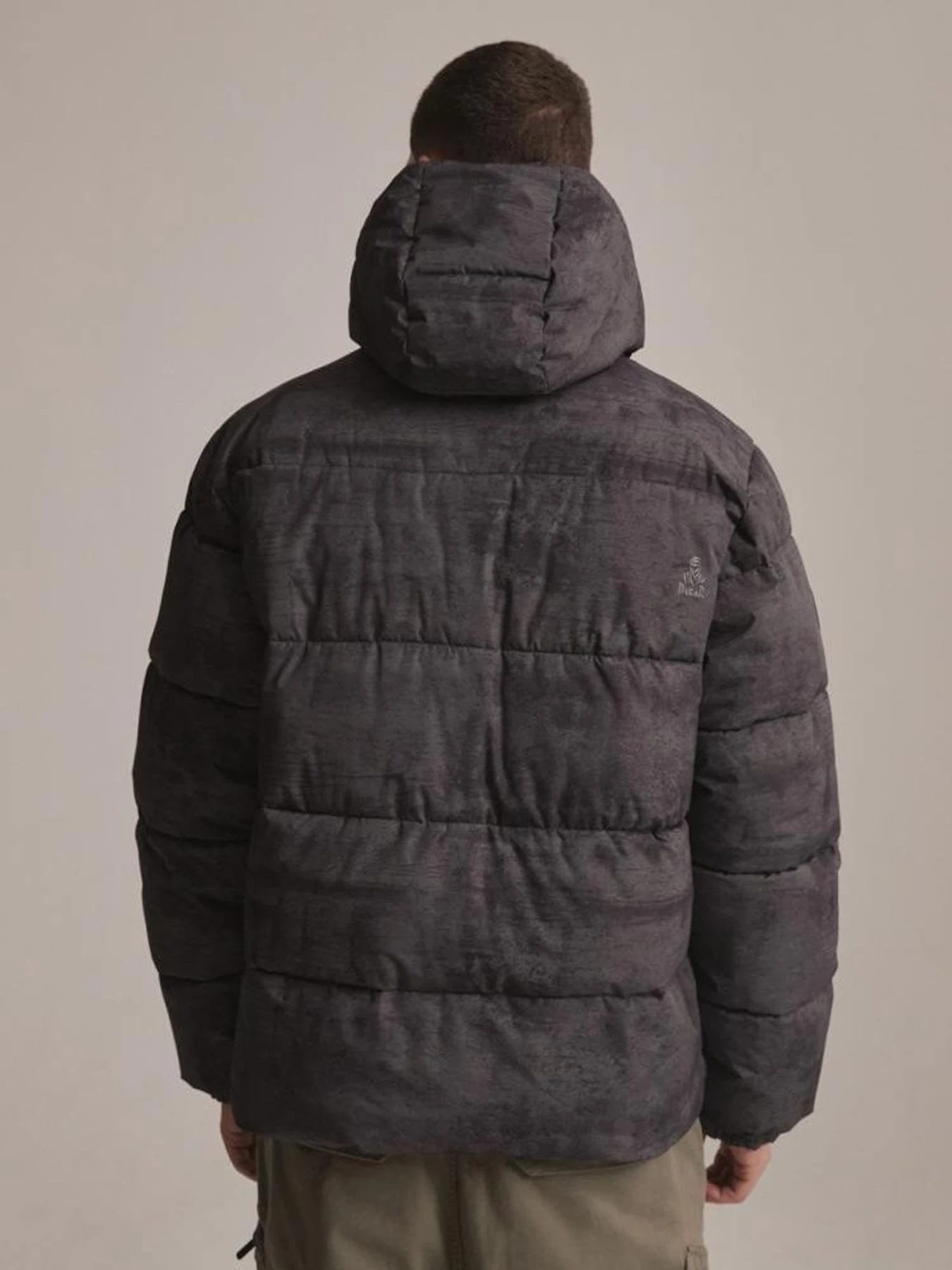 Куртки и дубленки DIVERSE Dkr Mino модель 10043409 Куртки и дубленки DIVERSE Dkr Mino модель 10043409 Фото