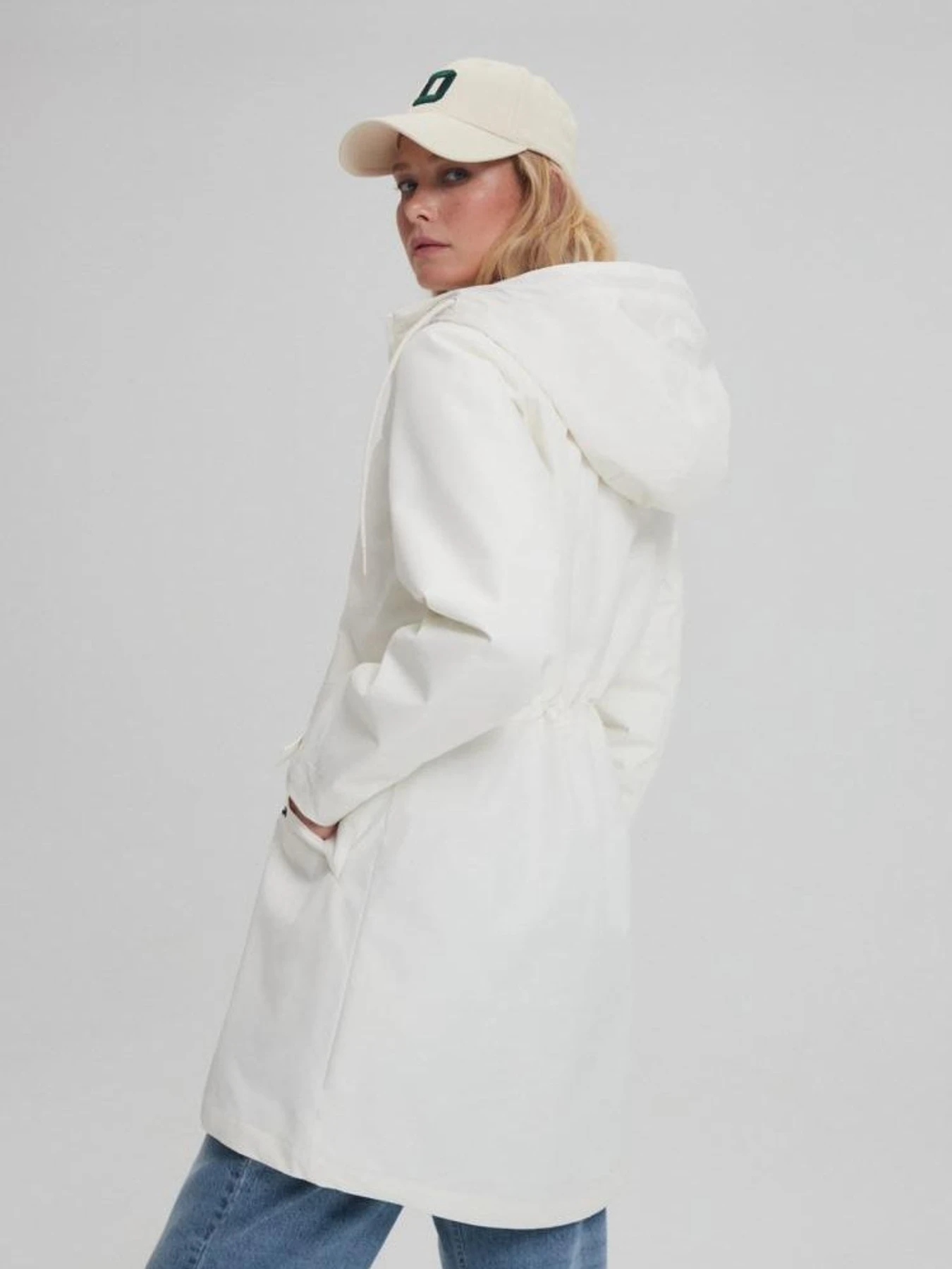 Куртки и дубленки DIVERSE Ardull модель 10043799 Куртки и дубленки DIVERSE Ardull модель 10043799 Фото