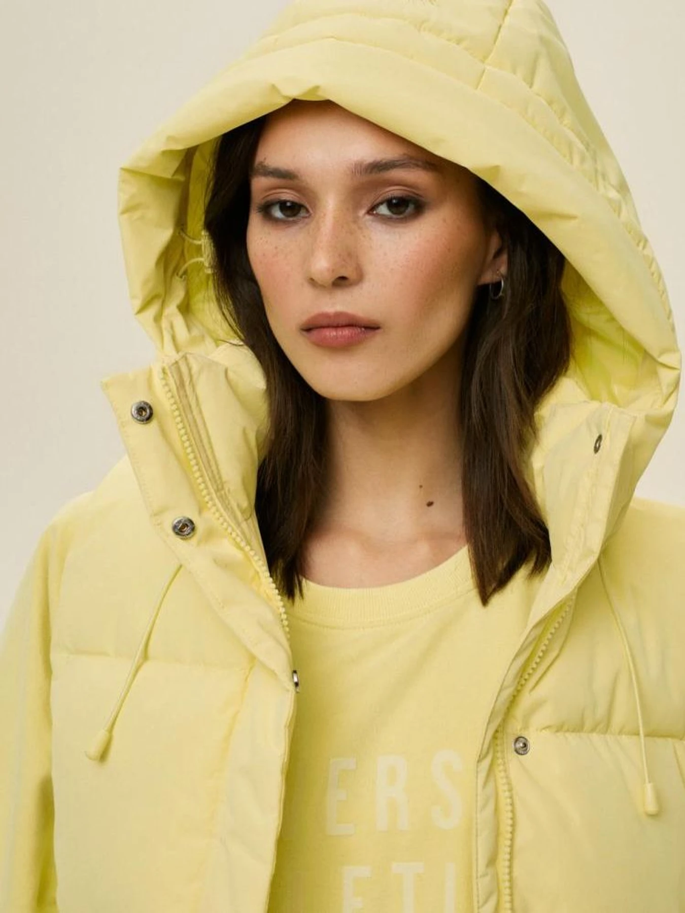 Куртки и дубленки DIVERSE Astrud модель 10044088 Куртки и дубленки DIVERSE Astrud модель 10044088 Фото
