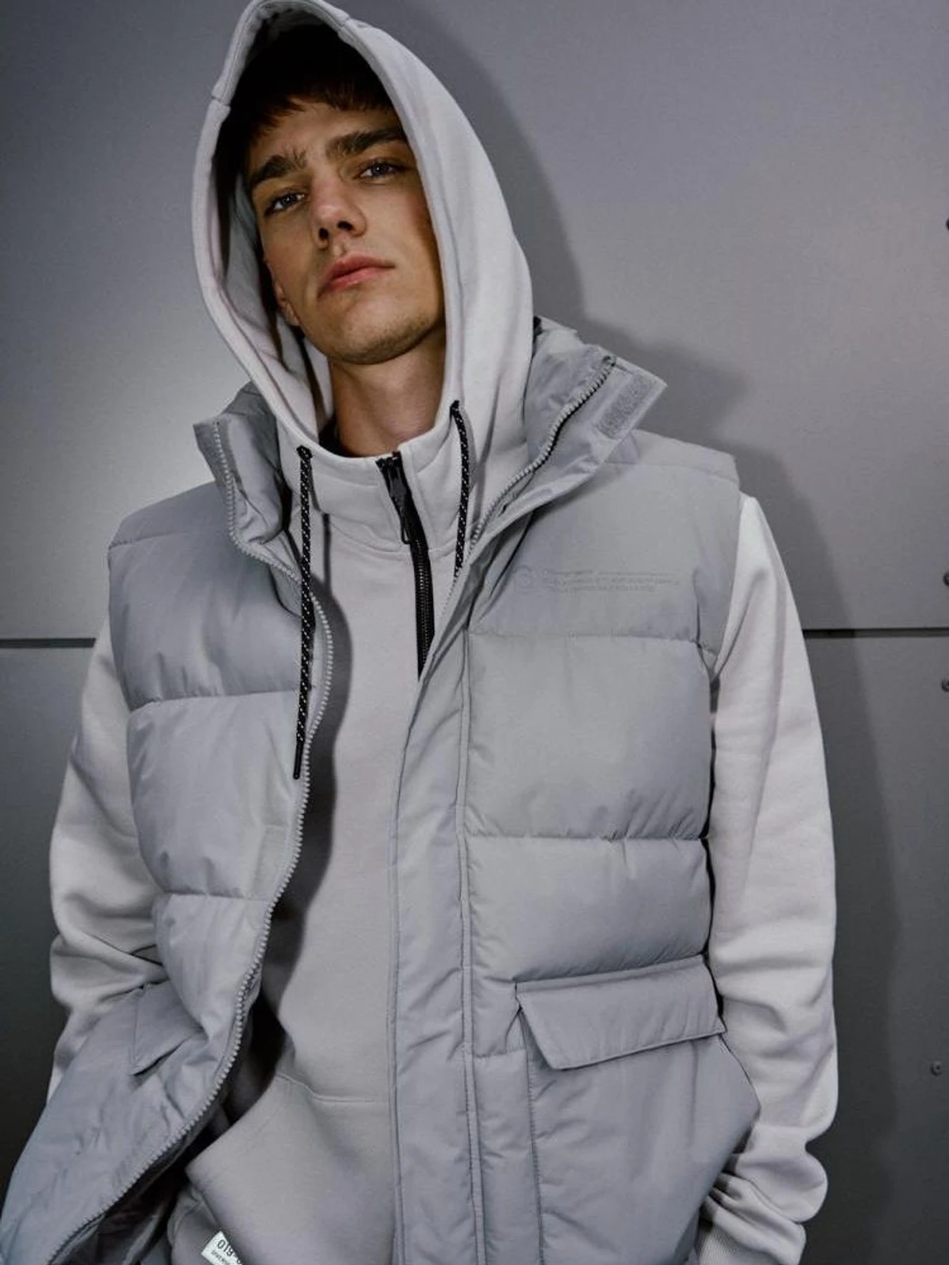 Куртки и дубленки DIVERSE Hardvest модель 10045131 Куртки и дубленки DIVERSE Hardvest модель 10045131 Фото