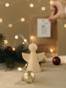 Парфюмированная свеча "Ангелочек", аромат - Чизкейк с черникой Candle Design модель 130.2015 Фото